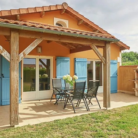 Luxe In With Bbq Garden Villa