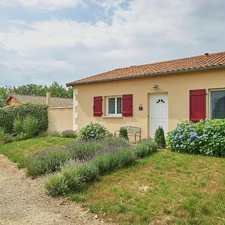 Luxe In With Bbq Garden * Les Forges (Deux-Sevres)