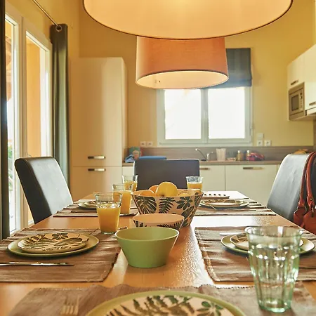 Villa Luxe In With Bbq Garden Les Forges (Deux-Sevres)