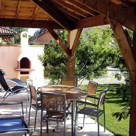 Villa Luxe In With Bbq Garden Les Forges (Deux-Sevres)