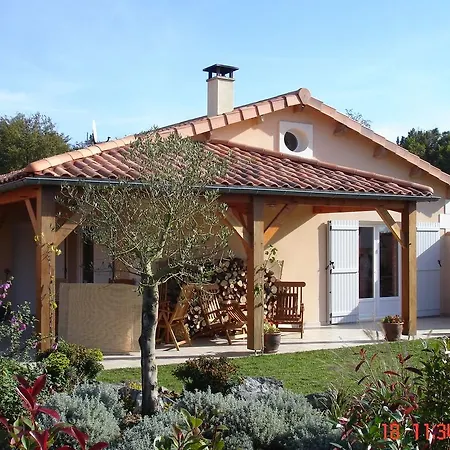 Luxe In With Bbq Garden *