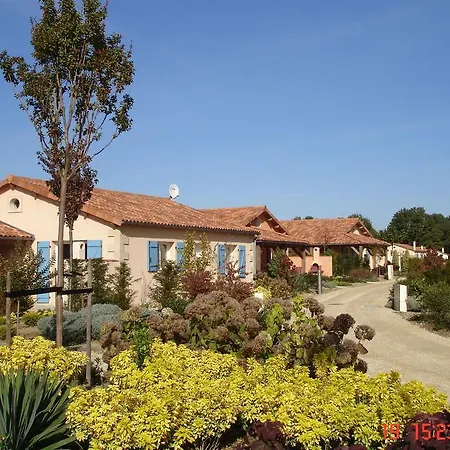 Luxe In With Bbq Garden